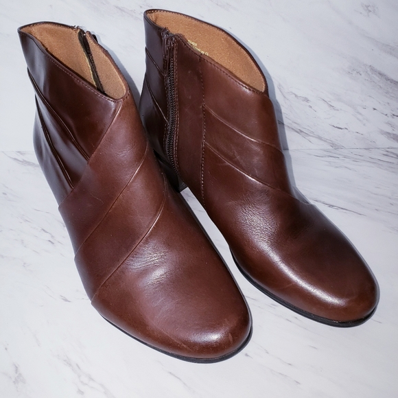 Earth Spirit Shoes Earth Spirit Classics Flora Leather